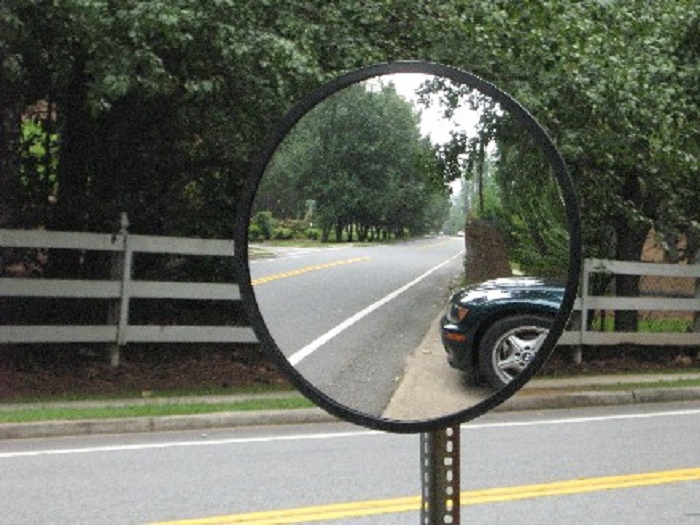 Perbaikan Traffic Mirror Terkendala Anggaran