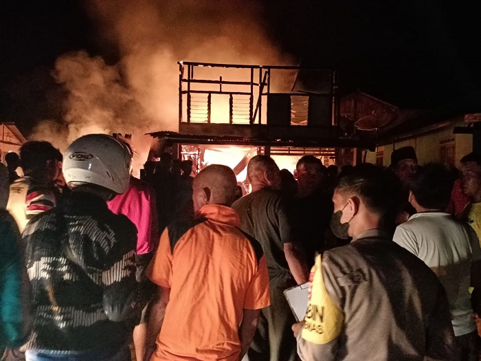 Polisi Lidik Penyebab Kebakaran di Desa Tertik, Kerugian Material Mencapai Rp 600 juta