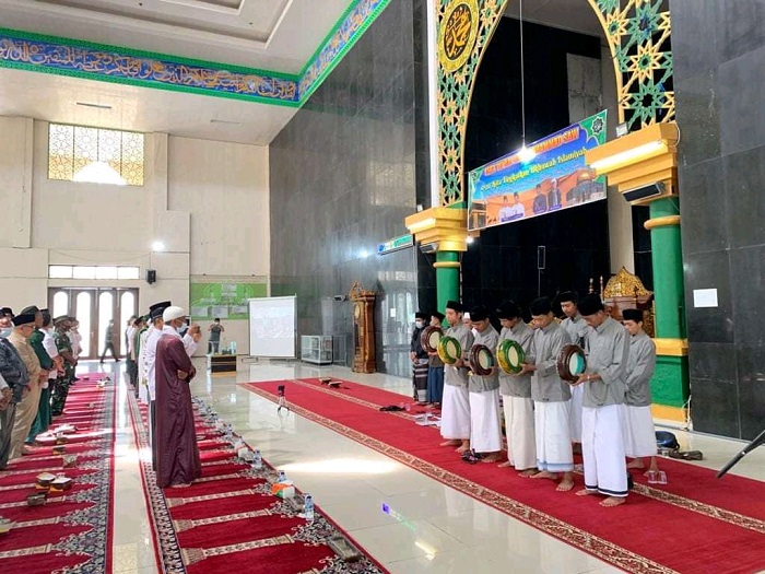 Bupati Ajak Tauladani Nabi Muhammad