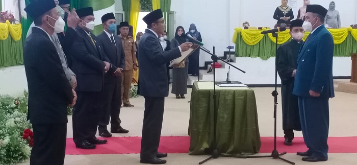 Hujan Interupsi Warnai Pelantikan Basing Ado