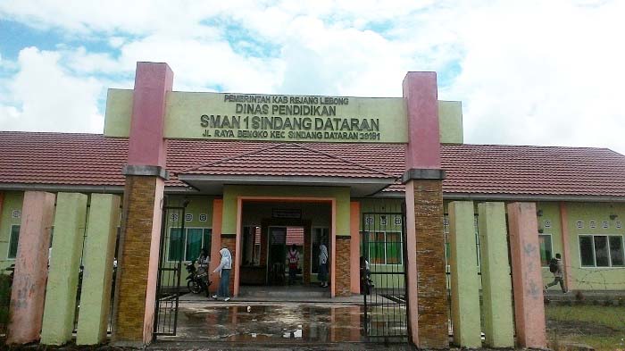 SMAN 12 RL Tanpa Kepsek