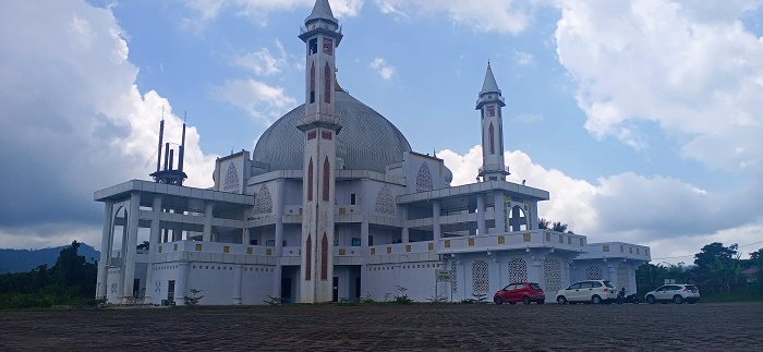 Struktur Baru Tuntas, Pembangunan Masjid Agung Dilanjutkan