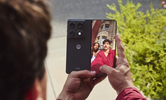 Motorola Razr Fold Resmi Meluncur! Ini Spesifikasi, Harga, dan Jadwal PO