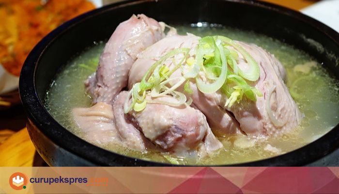 Resep Unik Sup Ayam Air Kelapa