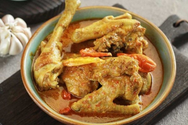Masakan Khas Trenggalek : Ayam Lodho