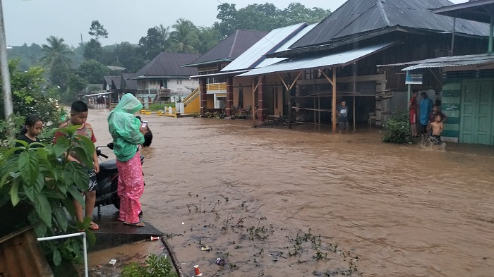 Banjir Bandang, Ratusan Rumah Terendam