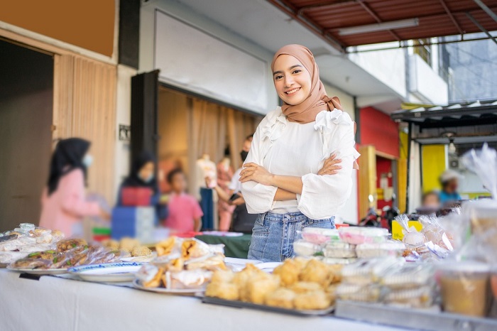 Tips Membuka Usaha Minuman Segar Selama Ramadhan: Menjaga Pelanggan Senang