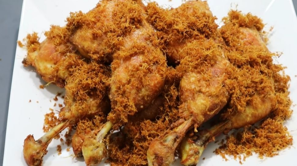 Ini Resep Ayam Serundeng Kelapa Rumahan, Coba Yuk!