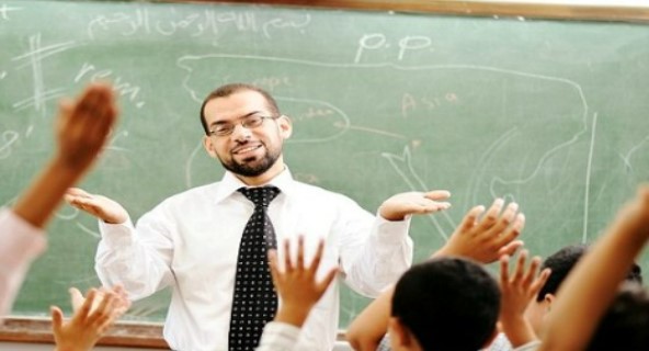  Tips Menjadi Guru Favorit Bagi Siswa dan Sekolah