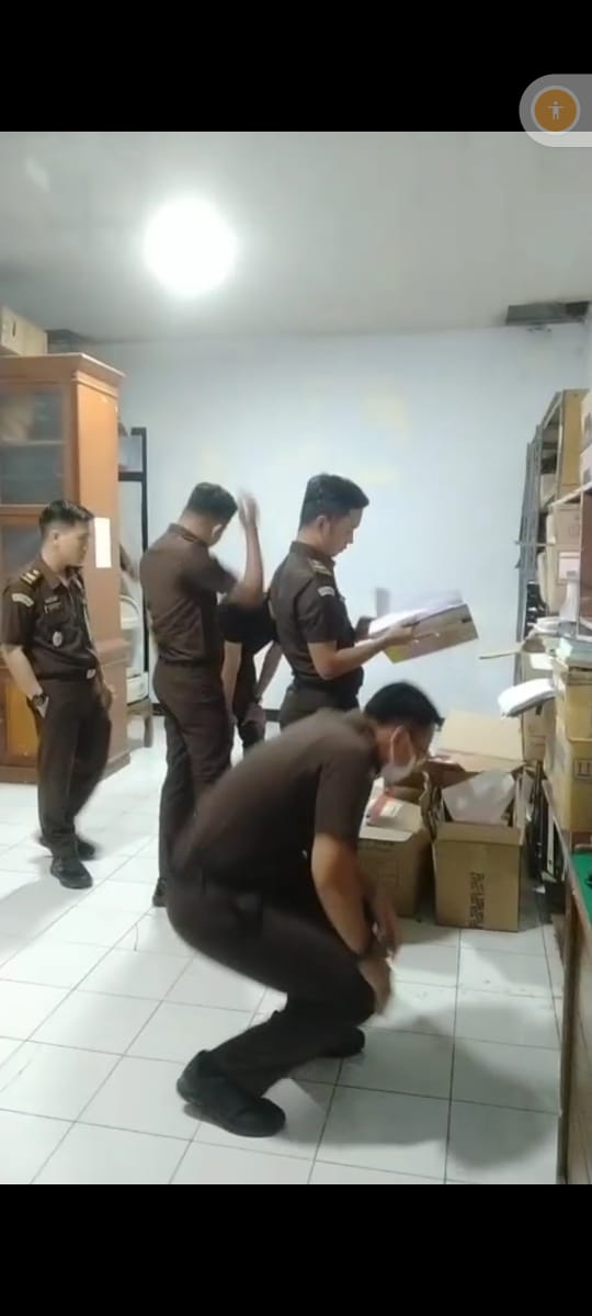Breaking News! Tim Kejari Rejang Lebong Lakukan Penggeledahan di RSUD Curup