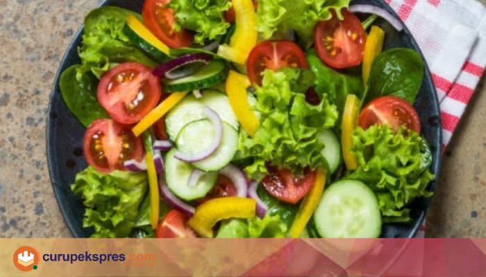 Salad Sayur Saus Lemon Sehat dan Penuh Nutrisi