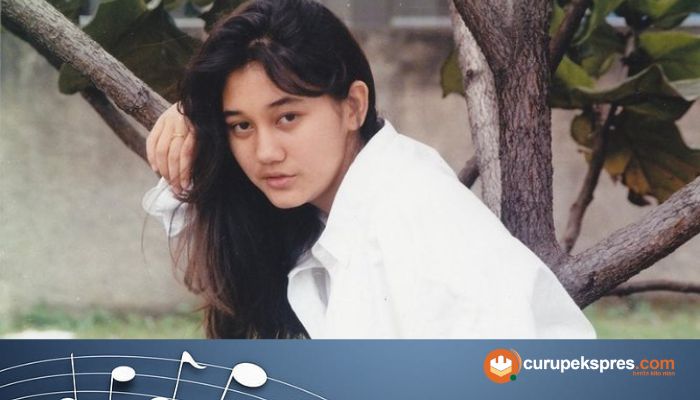 Lirik Lagu 'Seberkas Sinar' Nike Ardila