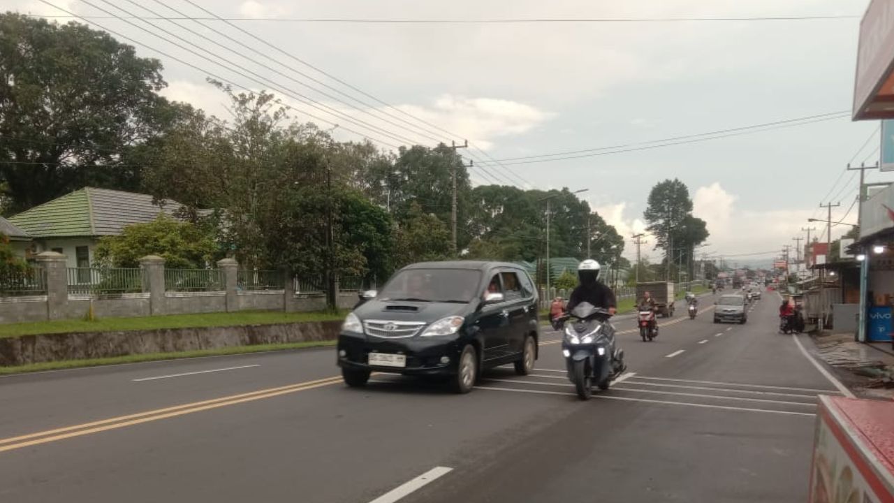 3 Kelebihan Mobil Toyota Rush, Kecepatan Menembus 250 KM/Jam!