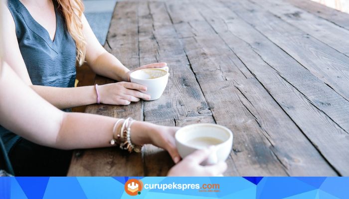 Waspada! Ternyata Minum Kopi Saat Haid Bisa Sebabkan Hal Ini