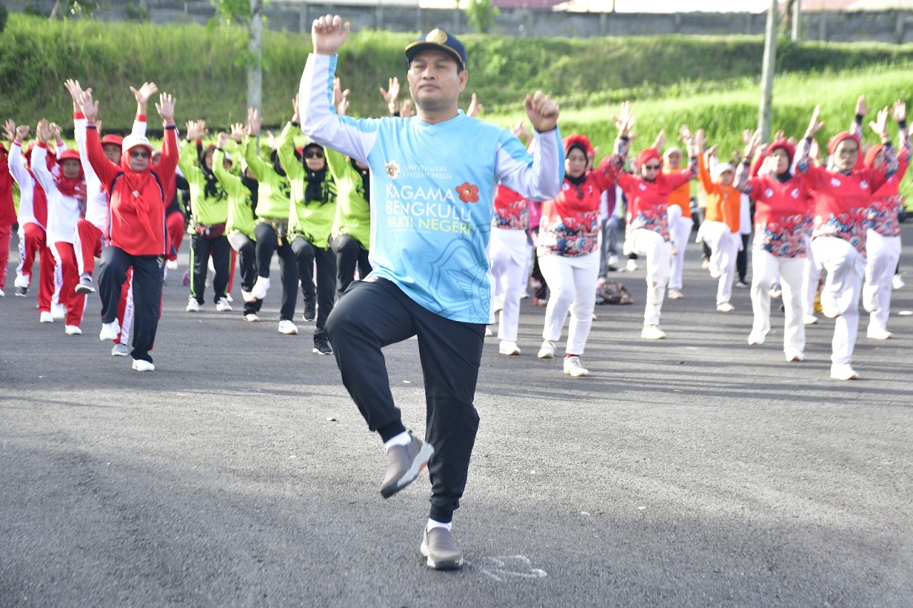  Herwan Antoni Senam Bersama ASN Pemkab RL, Senam Terakhir Sebagai Pjs Bupati