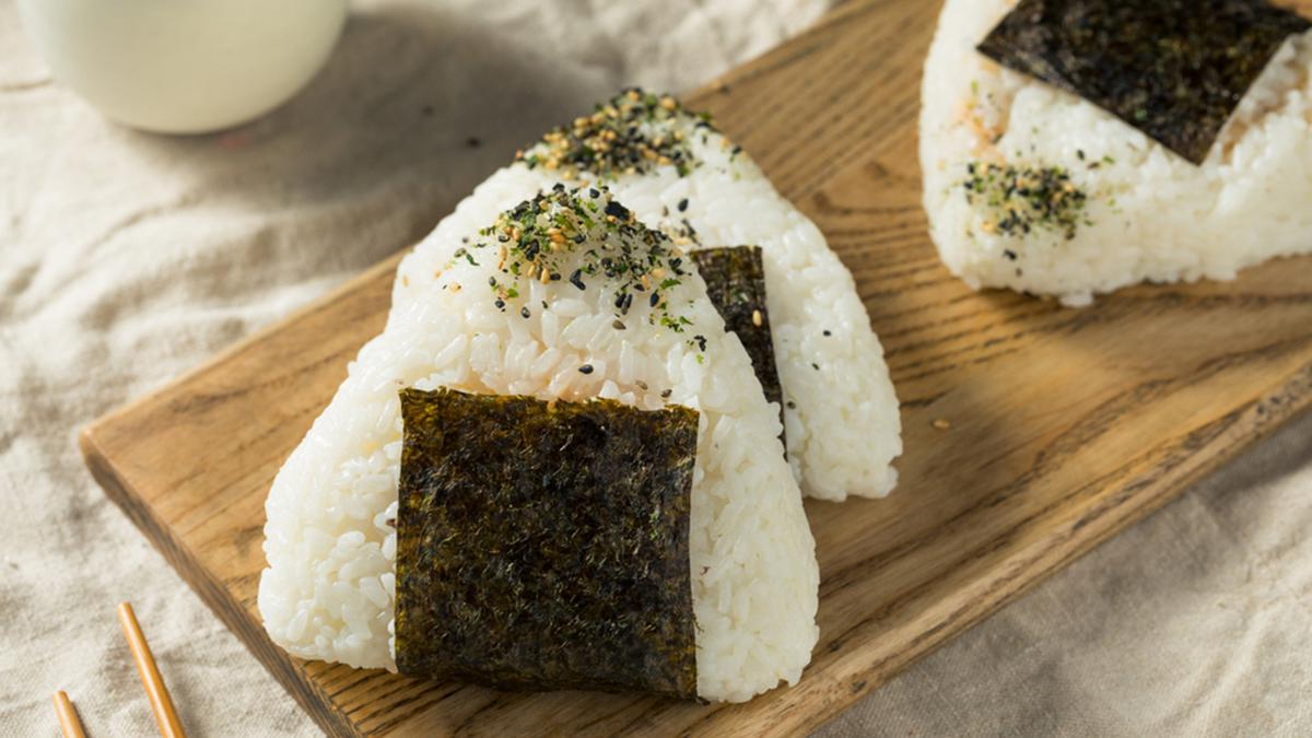 Resep Makanan Khas Jepang Onigiri