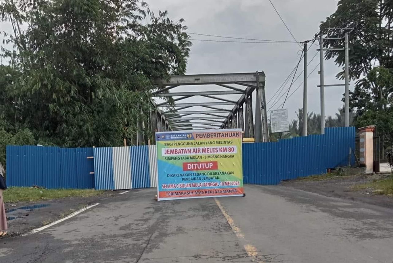 Jembatan Simpang Nangka RL Resmi Ditutup, Tetap Berhati - Hati Dijalan Alternatif