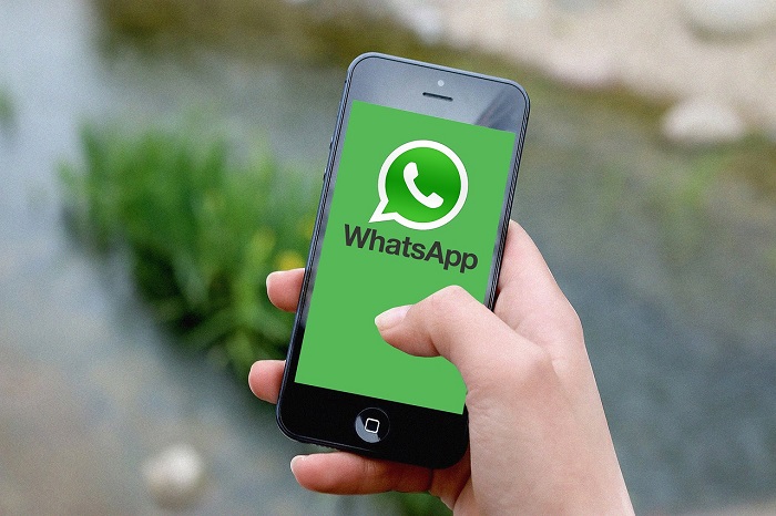 Alasan Mengapa Seseorang Hide Status WhatsApp dari Kamu
