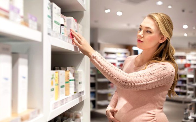  Parfum Saat Hamil, Bolehkah ? Ini Panduan Aman dan Nyamannya