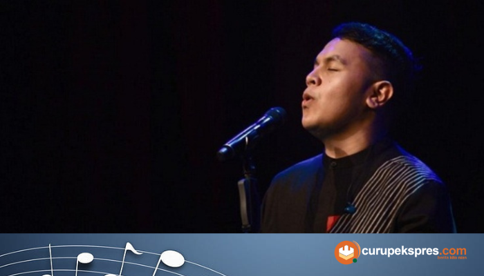 Lirik Lagu ' Adaptasi ' Tulus