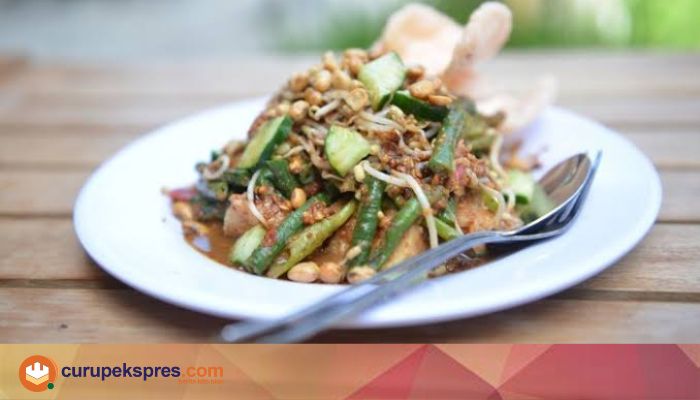 Resep Lontong Pecel dengan Citarasa Khas Nusantara