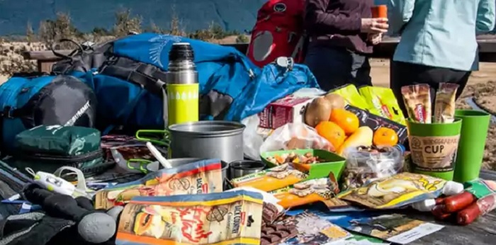 Makanan yang Tepat untuk Dibawa Saat Mendaki Gunung