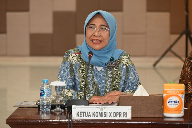 Soal UN 2026, Komisi X DPR Minta UN jadi Motivasi Siswa