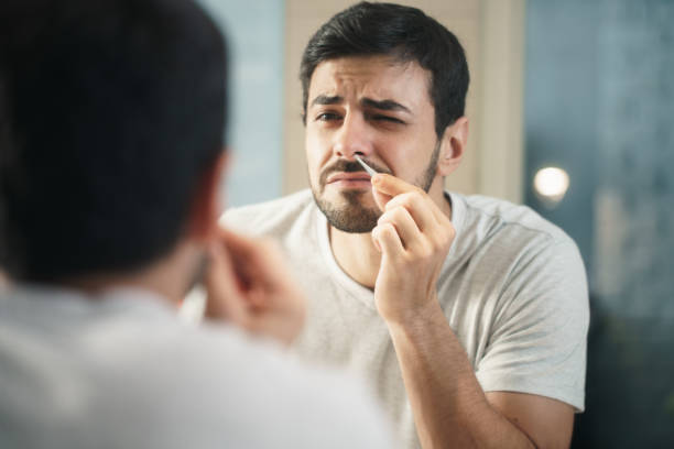 Jangan Asal, Cabut Bulu Hidung Bisa Bahayakan Kesehatan