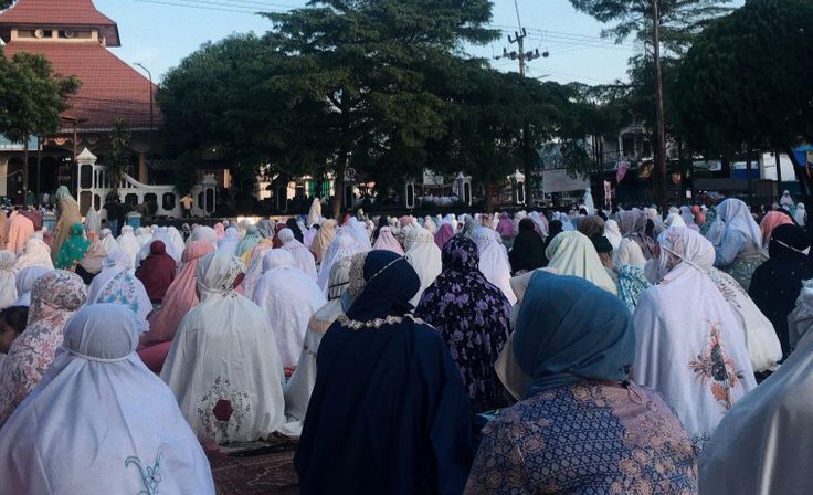 Wanita Haid Tetap Dianjurkan Ikut Salat Id? Ini Penjelasannya
