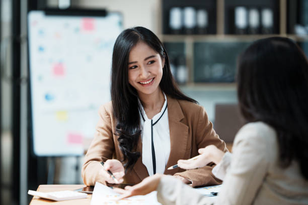 Alasan Orang yang Gemar Memberi Motivasi Belum Tentu Bahagia