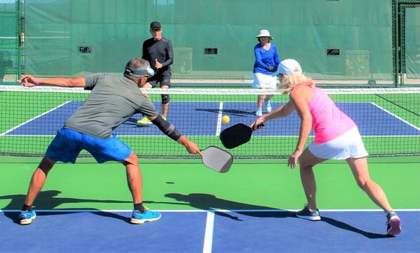 Mengenal  Pickleball, Olahraga Ringan yang Ampuh Jaga Jantung 