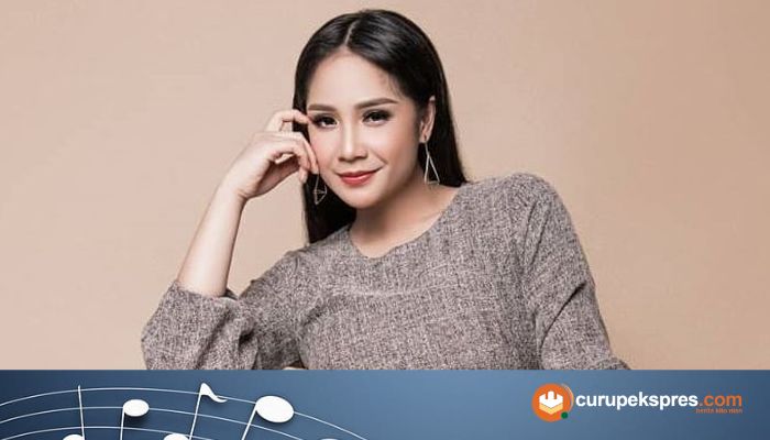 Lirik Lagu 'Realita Cinta' Nagita Slavina