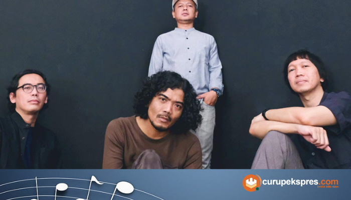 Lirik Lagu ' Desember ' Efek Rumah Kaca