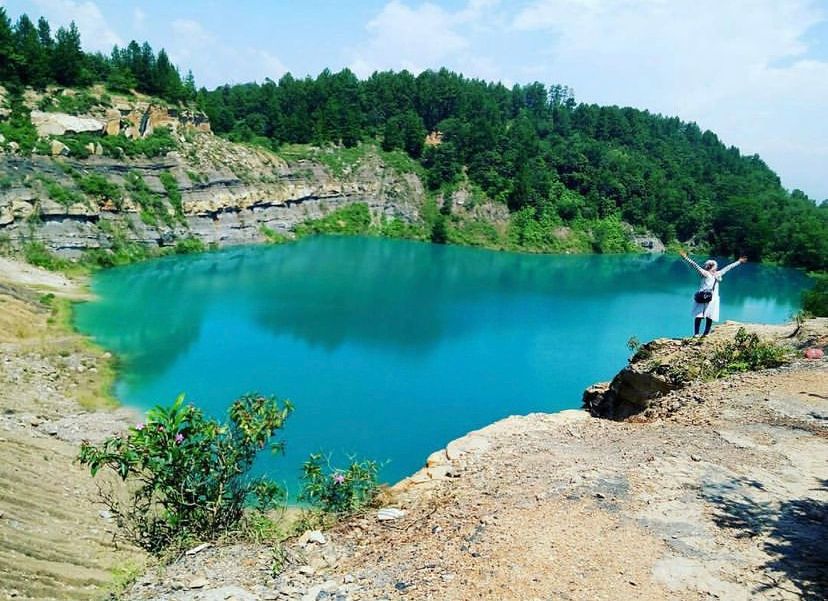 Objek Wisata Sumatera Barat (Padang) Danau Tomosu Wisata Indah dan Cantik