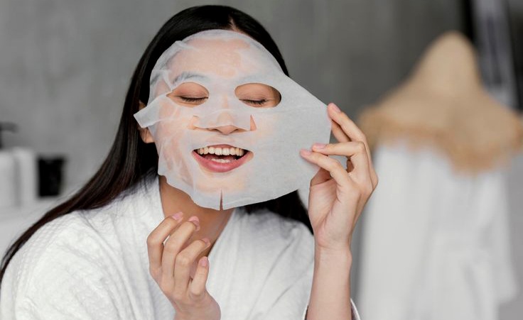  Kulit Kering Hingga Berminyak, Ini Aturan Pakai Sheet Mask !