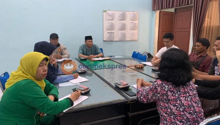 Audiensi dengan Disperkan, Komisi II DPRD RL Dukung Pengembangan Industri Kolang Kaling