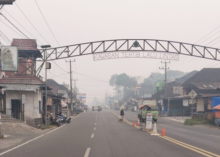 Asap Tebal Selimuti Rejang Lebong, Ini Penjelasan Kadis Damkar