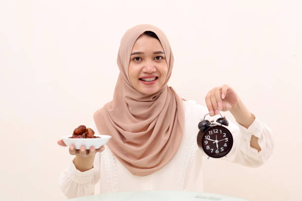 Inilah Alasan Kenapa Azan Maghrib Saat Bulan Puasa Terasa Sangat Lama