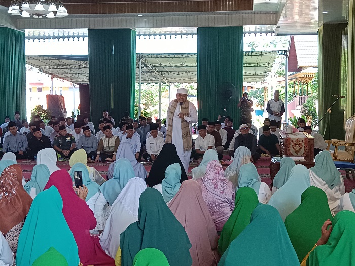 Hut Curup, Ribuan Jamaah Ikuti Tausiyah dan Dzikir Akbar Dipimpin Ustadz Pantun