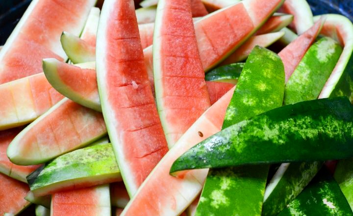  Kulit Semangka Jadi Camilan ? Ini 5 Ide Unik yang Wajib Dicoba
