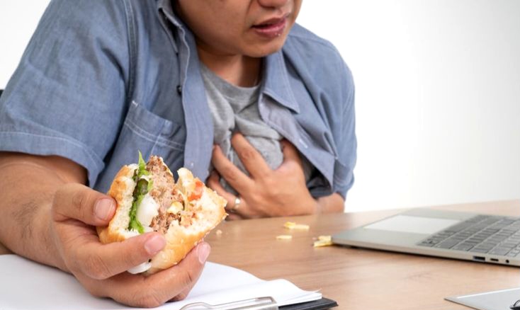 Ramai Kasus Keracunan, Apakah BPJS Kesehatan Menanggung Biayanya?