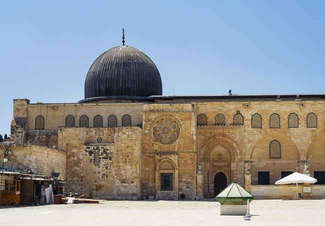  Masjid Al Aqsa, Masjid Kedua yang Dibangun di Bumi