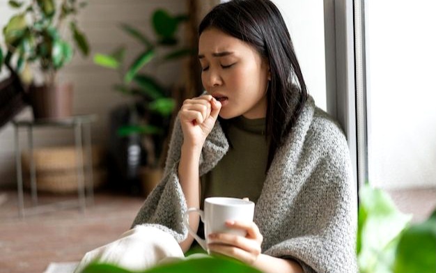 Ini Cara Atasi Tenggorokan Berlendir dan Sesak