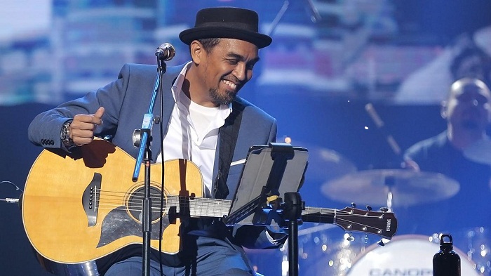 Lirik Lagu Januari- Glenn Fredly 