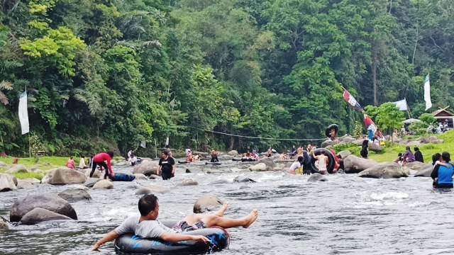 Sungai Trokon di Curup, Jelajahi Keindahan Alamnya