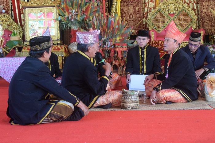 Meriah! Lomba Bekulo, Bahasa Rejang dan Lembak