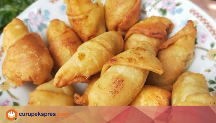 Resep Lengkap Molen Pisang Ala Rumahan