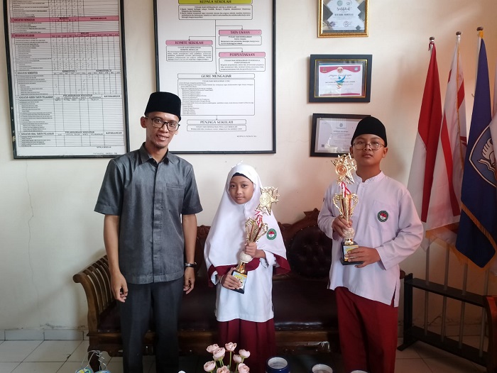 2 Siswa SDIT RR 2 ke Nasional LCC Pancasila  