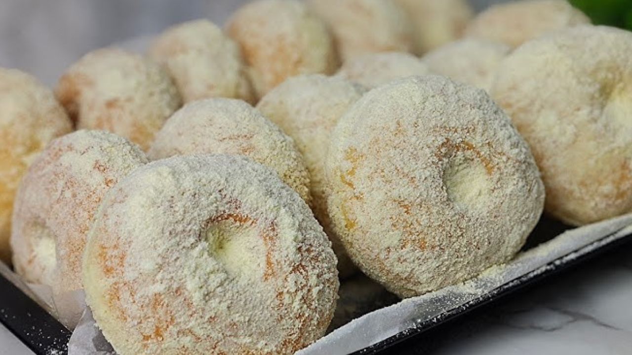 Resep Donat Susu Putih Mudah Ala Rumahan, Cek Disini!