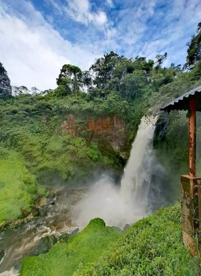 Pesona Mistis Air Terjun Telun Berasap Kerinci Jambi